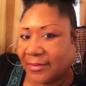 Meet your Posher, Robina